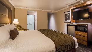 Best Western Plus Forest Park Inn