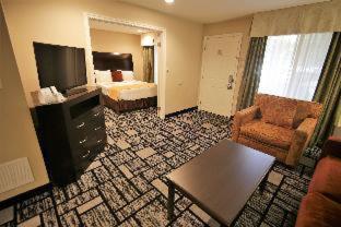 Best Western PLUS Meridian Inn Suites Anaheim Orange