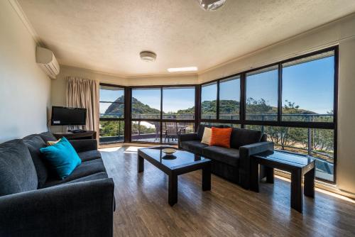 บริการและสิ่งอำนวยความสะดวก, โรสสลีน เบย์ รีสอร์ท (Rosslyn Bay Resort) in เยพพูม