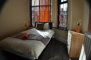 Birchfields Guest House, Manchester (photo 3)