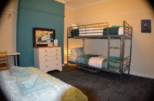 Birchfields Guest House, Manchester (photo 6)