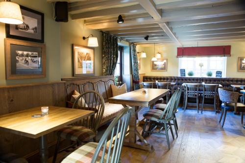 Red Lion Inn - image 4