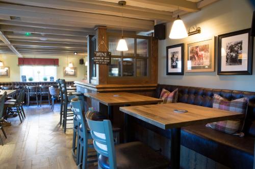 Red Lion Inn - image 9