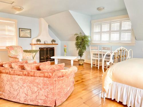 Princess and the Pea Hotel in Langley, Canada