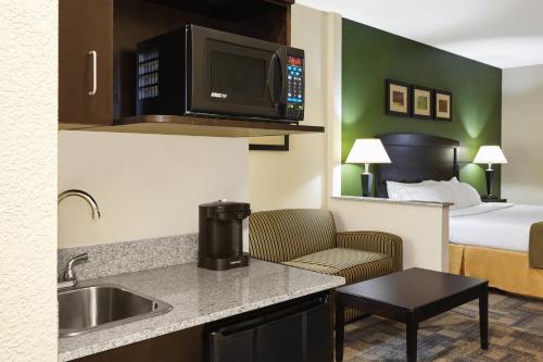 Holiday Inn Express Pekin - Peoria Area