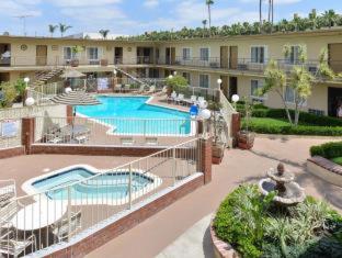 Americas Best Value Inn & Suites Anaheim Convention Center