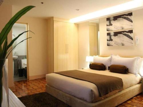 Prince Plaza II Condotel, Manille (photo 9)