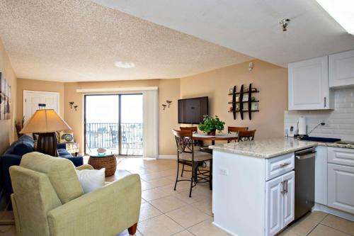 Sunglow Resort Condo Unit #405 - image 8