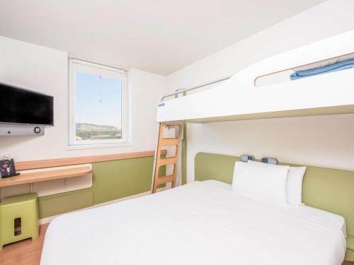 ibis budget Bern Expo - image 13