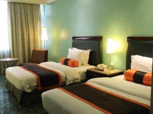 Makati Palace Hotel, Manila (fotografie 7)