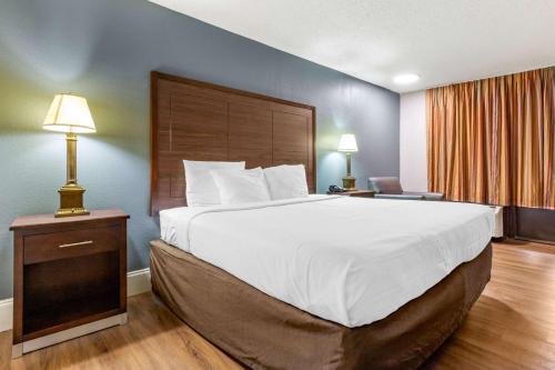 Econo Lodge Rock Hill - main image