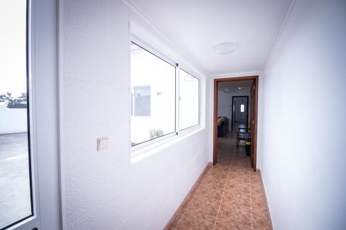 Ponta Delgada Guest House 2 5
