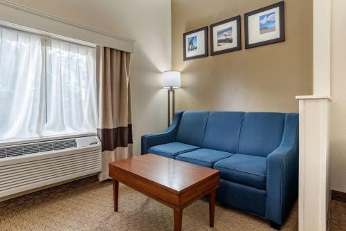 Comfort Suites Jacksonville Airport