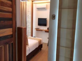 Infinity Resort, Puerto Galera (Foto 10)
