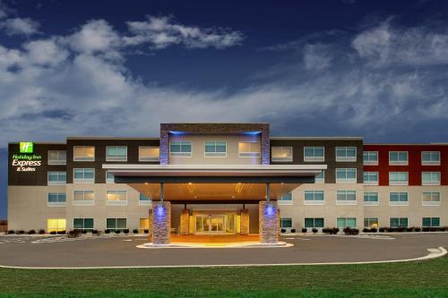 Holiday Inn Express & Suites Mt Sterling North, an IHG Hotel