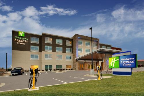 Holiday Inn Express & Suites Mt Sterling North an IHG Hotel