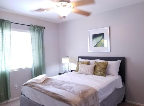 Phoenix I, Minutes to Airport and Downtown in Laveen