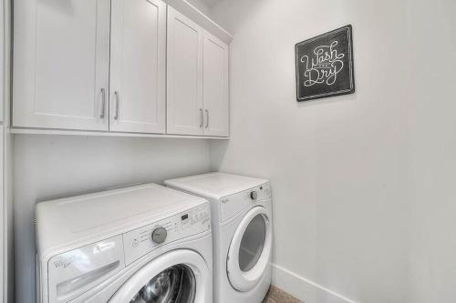 Aqua Paradise by Five Star Properties - image 9