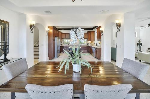 BELLA VISTA by Bliss Beach Rentals - image 2