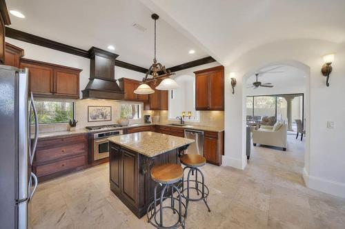 BELLA VISTA by Bliss Beach Rentals - image 5