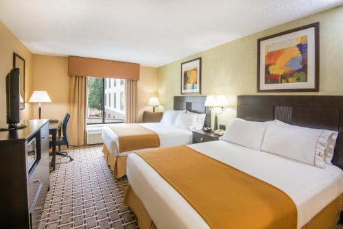 Holiday Inn Express & Suites - Sharon-Hermitage, an IHG Hotel - image 11