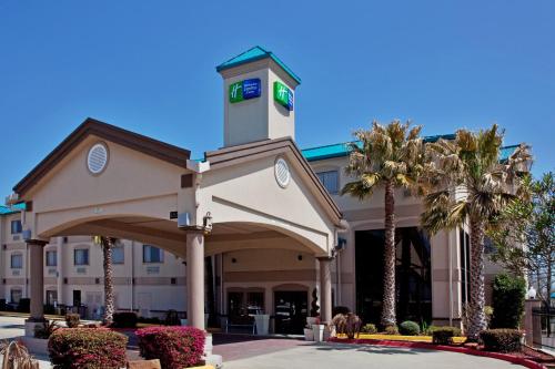 Holiday Inn Express Hotel and Suites Lake Charles, an IHG Hotel