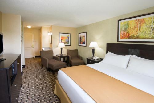 Holiday Inn Express & Suites - Sharon-Hermitage, an IHG Hotel - image 7