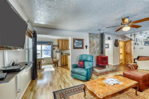 Angelica's Sorrento Home - image 8