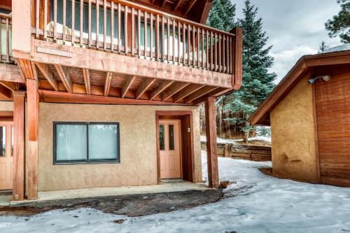 Lift Condos in Angel Fire, USA