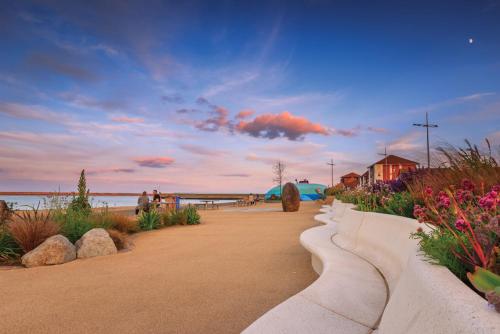 FORTUNAE's BEACH STAY HOLIDAY HOUSE