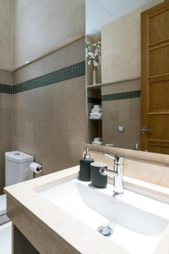 Azo2E Stylish Bright Apartment Sevilla Downtown, Sevilla (Foto 2)