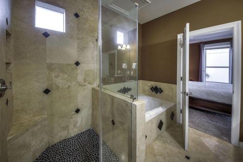 Casa Lontano by Five Star Properties - image 8