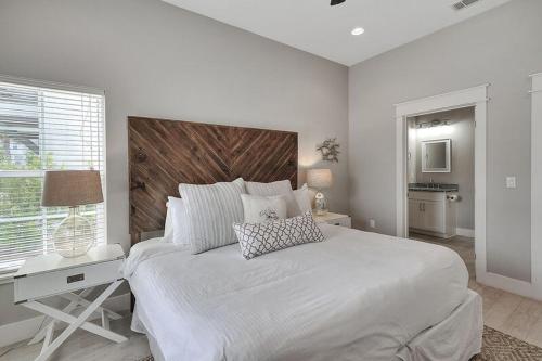 Casa Blanca by Five Star Properties - image 3