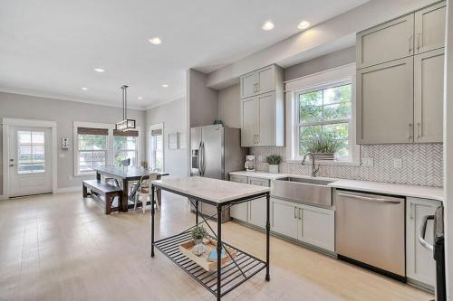 Casa Blanca by Five Star Properties - image 6