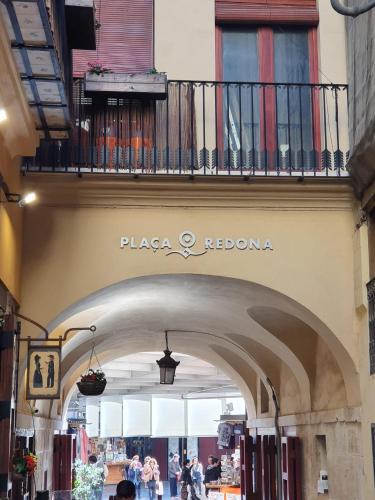 Mercat Suites - image 6