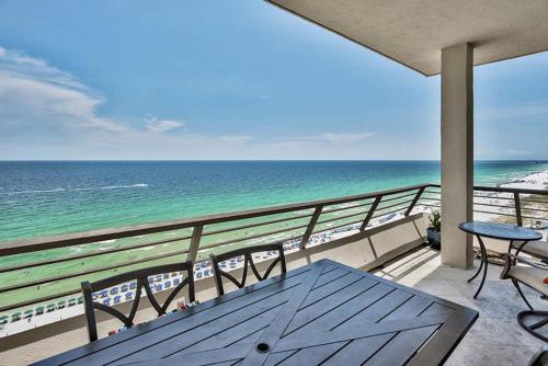 EMERALD TOWERS 1503 by Bliss Beach Rentals - image 7