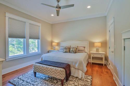 GULF DREAMS by Bliss Beach Rentals - image 2