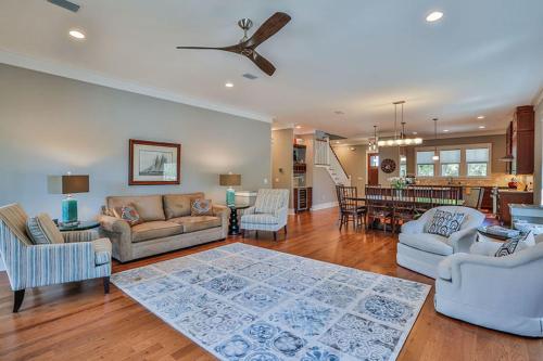 GULF DREAMS by Bliss Beach Rentals - image 8