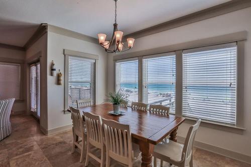 Las Olas by Five Star Properties - main image