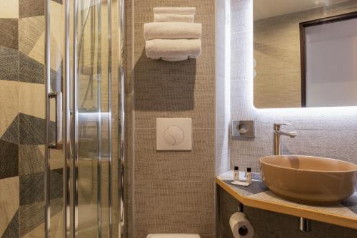 The Originals City Hôtel Orléans Nord (Inter-Hotel) - image 9