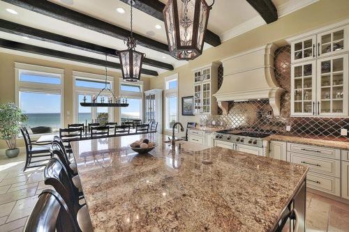 Verona by Five Star Properties - image 8