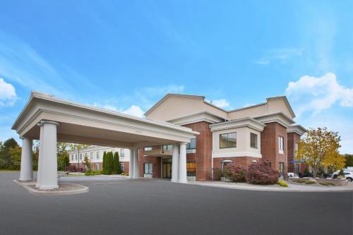 . Holiday Inn Express Rochester-Victor by IHG