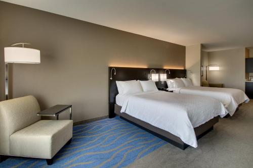 Holiday Inn Express & Suites Lancaster East - Strasburg, an IHG Hotel