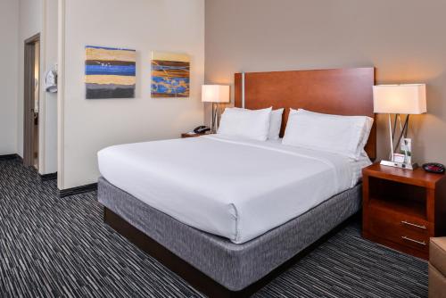 1 king bed