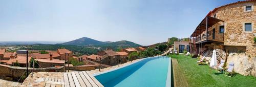 ทัศนียภาพภายนอกโรงแรม, Casa da Cisterna in กาสเตโล โรดริโก