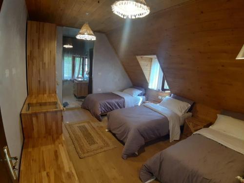 Hotel Restaurant Alpet Theth – Theth, KY