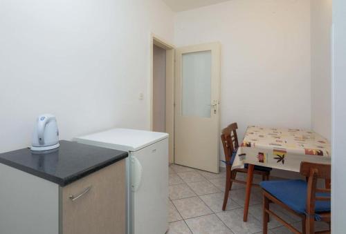 Apartments and rooms by the sea Duce Omis - 18155 - image 6