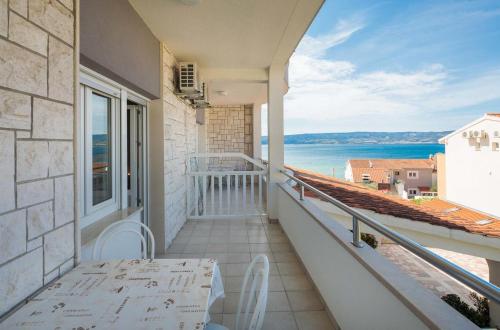 Apartments and rooms by the sea Duce Omis - 18155 - image 8