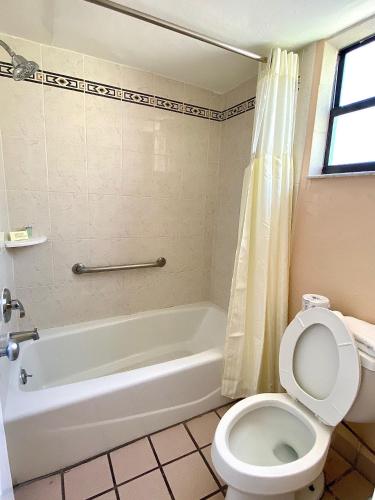 Gulf Way Inn Clearwater - image 12