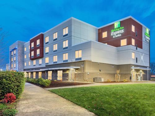 Holiday Inn Express & Suites Salem North - Keizer, an IHG Hotel